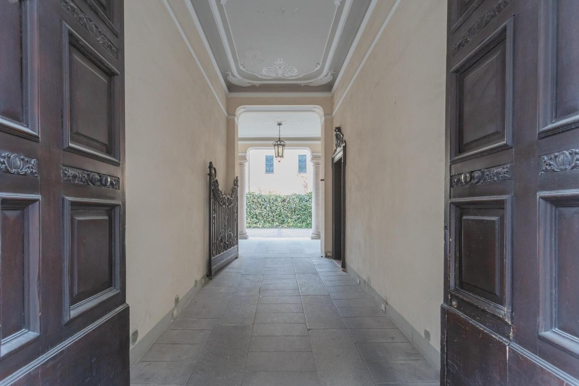 Cinque Giornate 70 Suites By Rent All Como Exterior photo